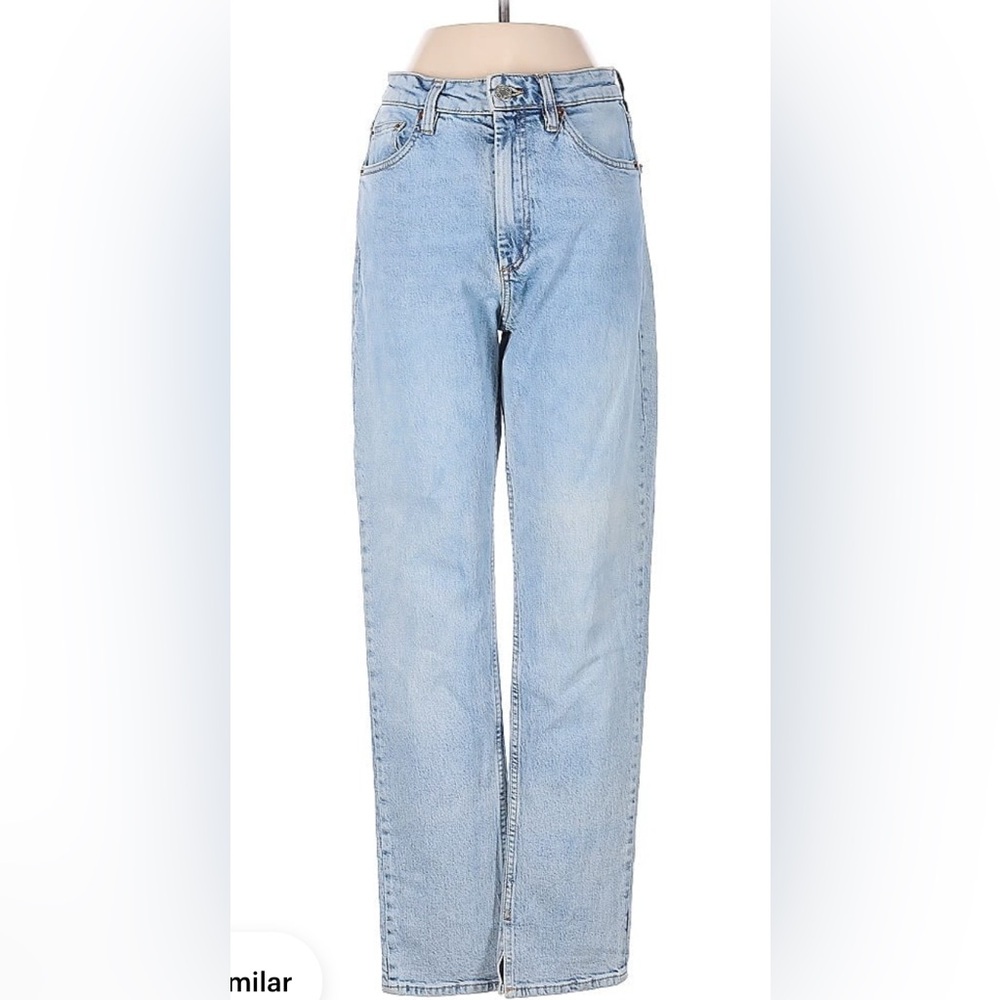 ZARA GIRLFRIEND FIT: MID-RISE / STRAIGHT LEG JEAN Size 6